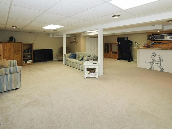 5th image of 6115 Baywood Dr