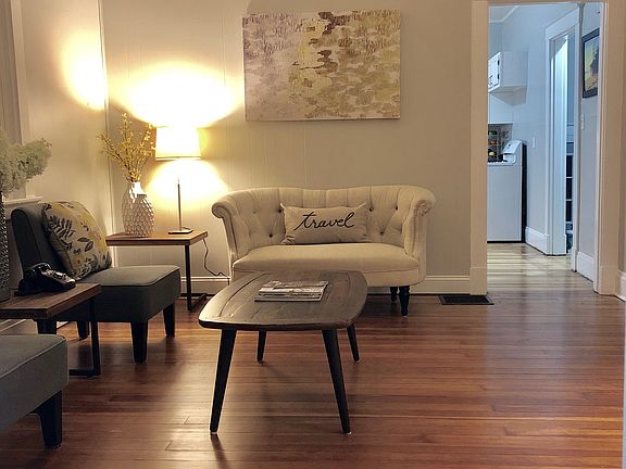 3rd image of 7343 Park Ave