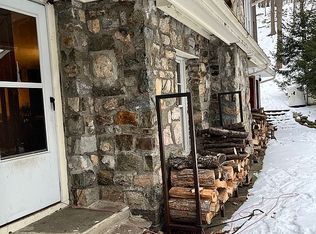 330 Cascade Rd, Warwick, NY 10990