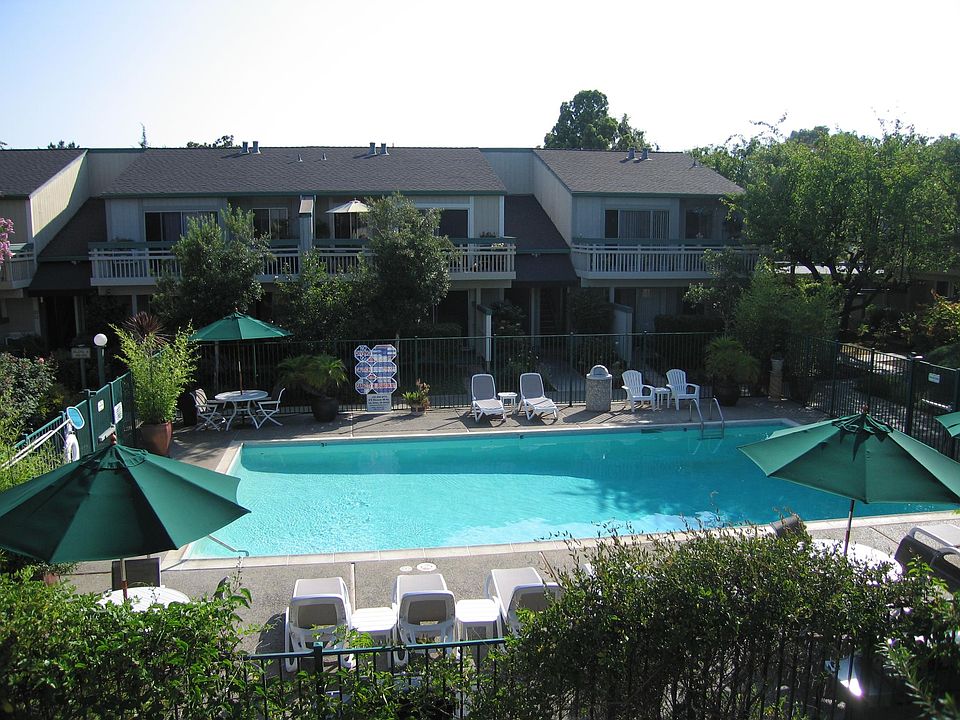 1st image of 615 Blossom Hill Rd #44