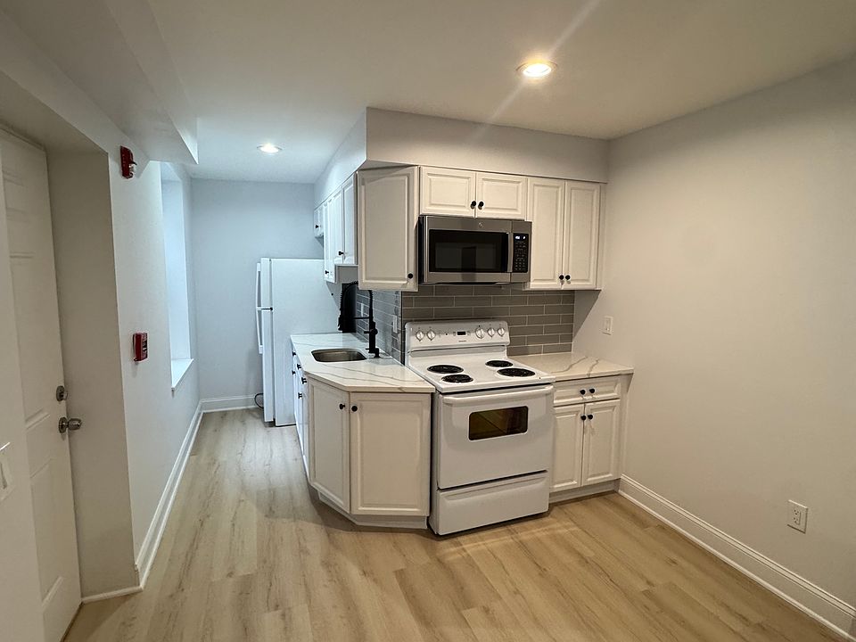 1st image of 428 South St APT A