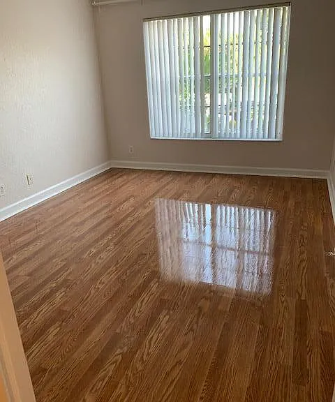6861 Cobia Cir — Photo 17