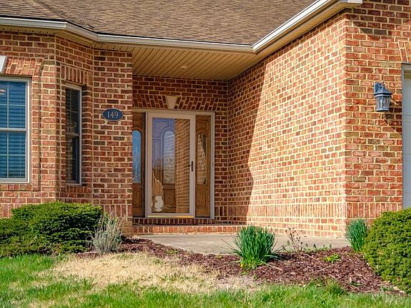 2nd image of 149 Donna Dr