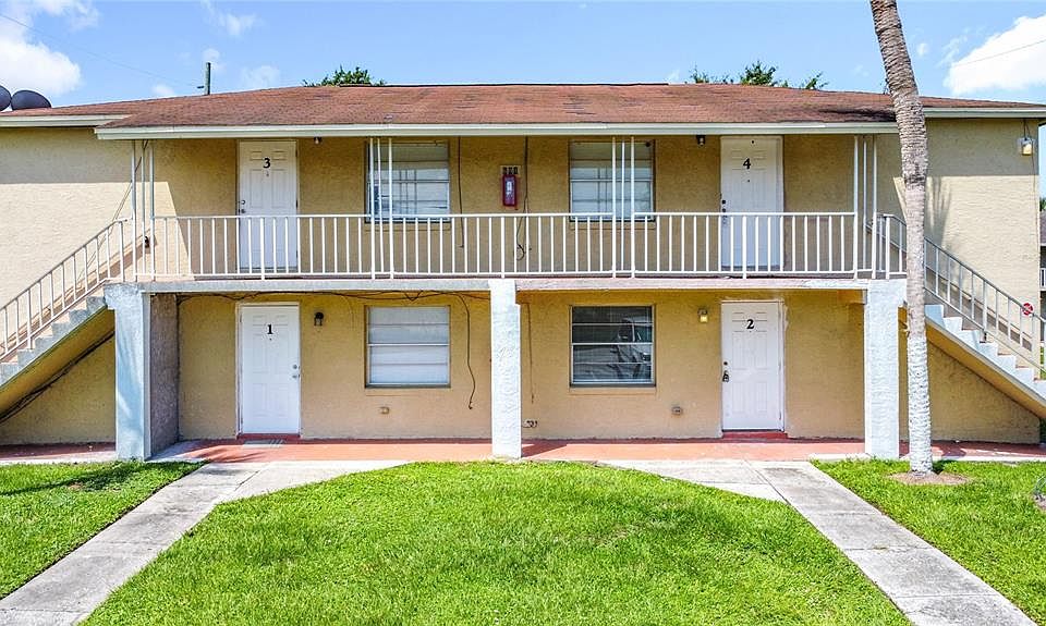 1st image of 694 Michigan Ct APT 3