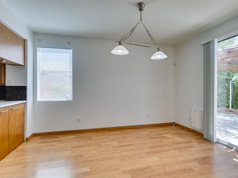 2760 Saigon Dr — Photo 30