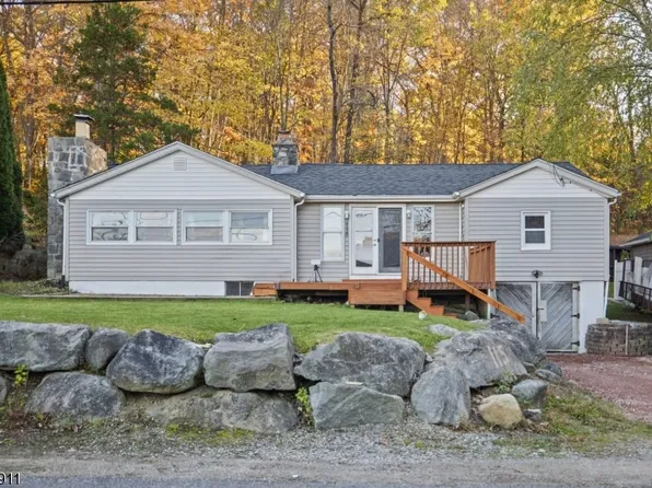115 Silver Fox Trl, Hardyston Twp., NJ 07460