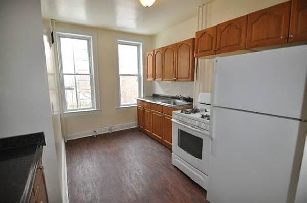 1st image of 5215 Skillman Ave APT 2R