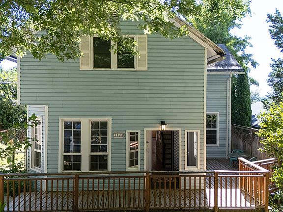 2nd image of 7228 SW 4th Ave
