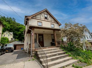 24 Cleveland St FLOOR 2, Valhalla, NY 10595