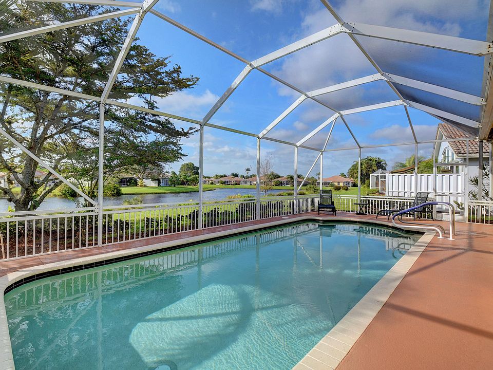 Home For Sale In Majestic Isles