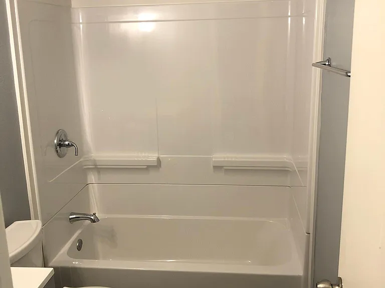 719 Circle Dr — Photo 5