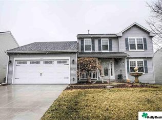 2607 Arrowhead Ln, Bellevue, NE 68123