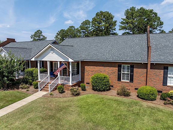 2nd image of 315 Allisons Way
