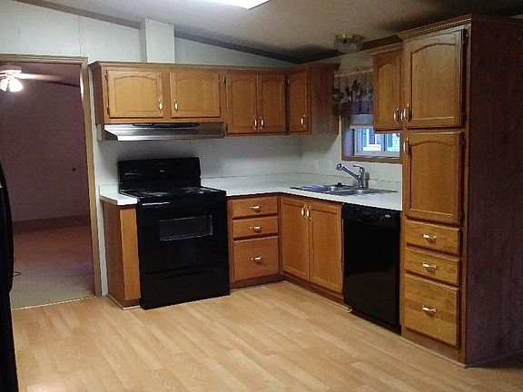 5th image of 154 Dunhill Dr