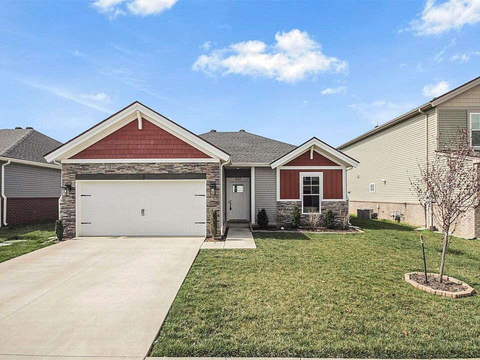 1st image of 932 Anise Ln