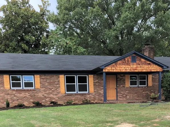200 Major Ct, Danville, VA 24540