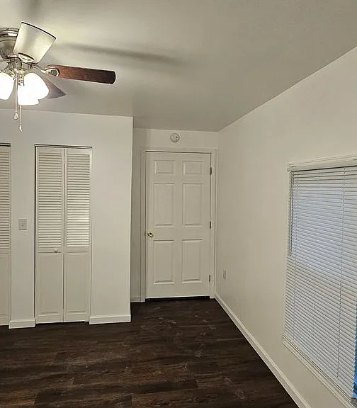 10716 Bennington Ave — Photo 17