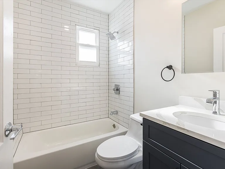 31 Jefferson Avenue #2 — Photo 20