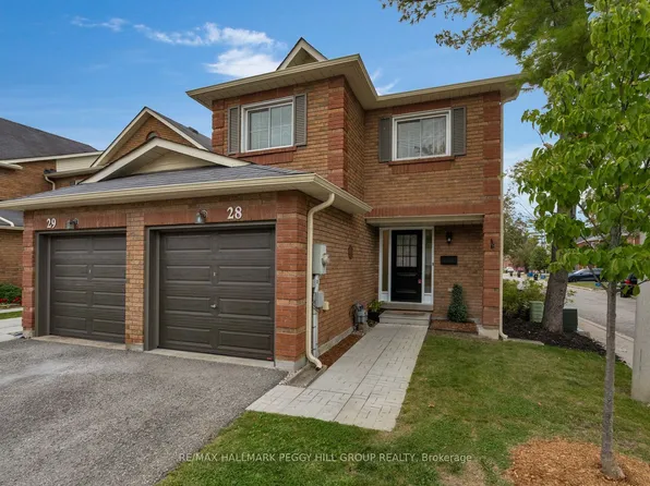 165 Kozlov St #28, Barrie, ON L4N 7M7