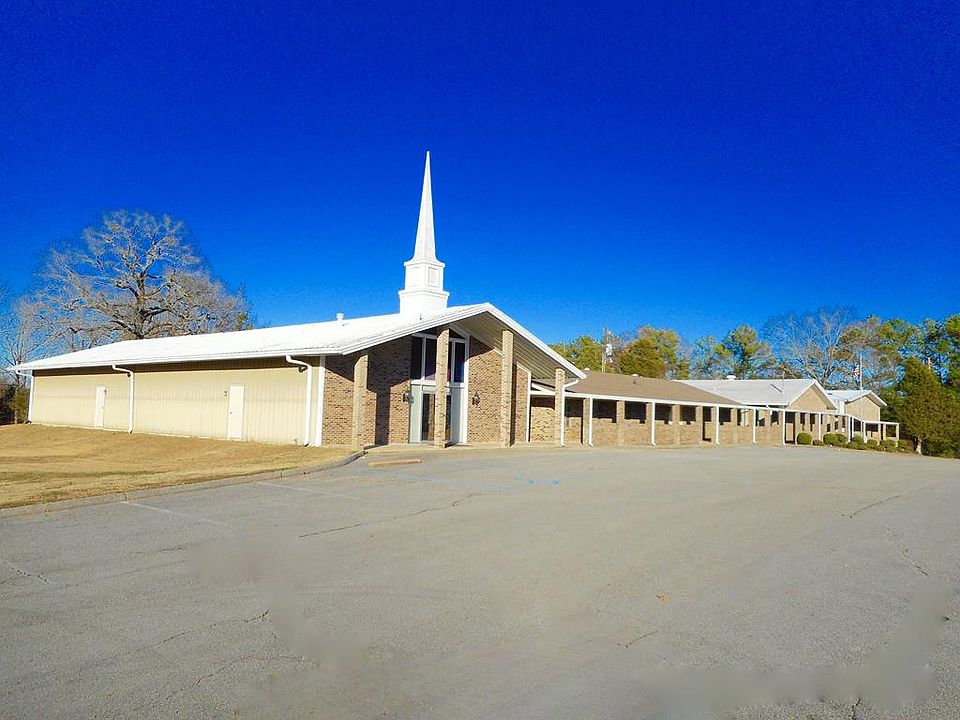1st image of 2885 S Lamar Blvd