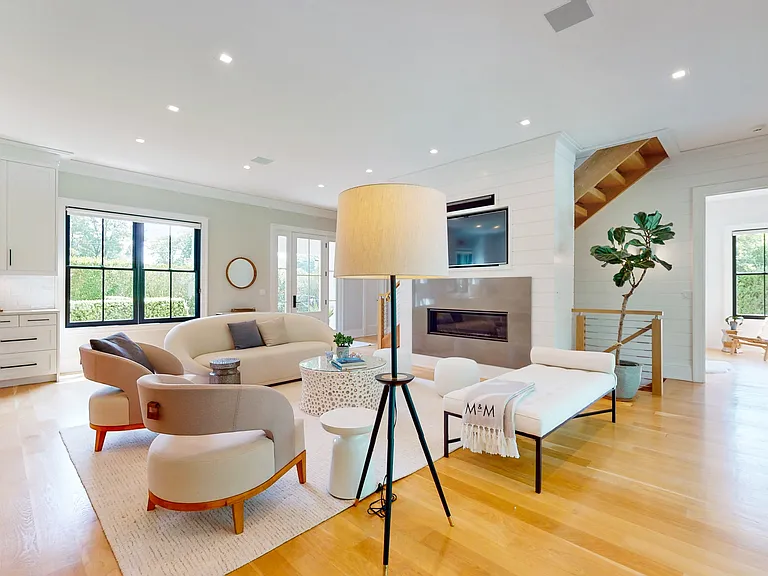 99 Edwards Ln — Photo 12