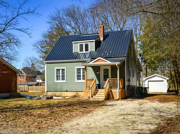 120 Mark St W, Grey Highlands, ON N0C 1H0