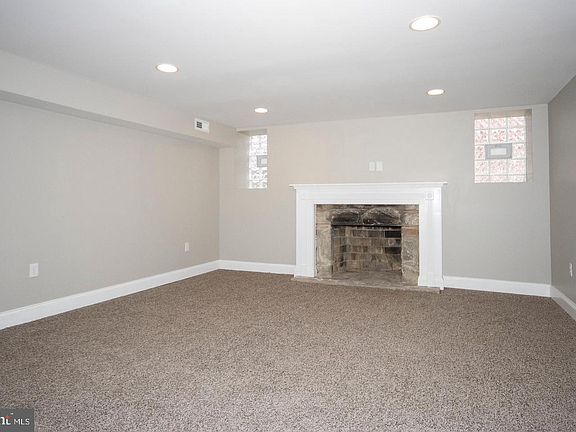 2nd image of 4814 Coleherne Rd