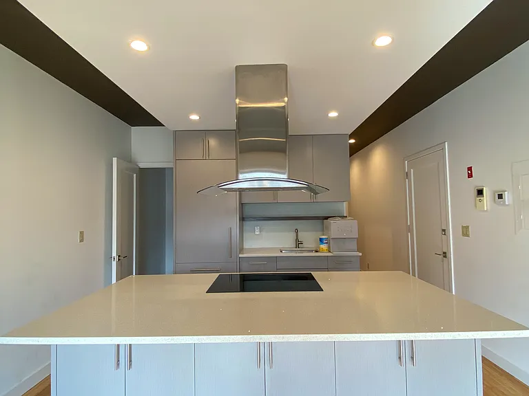 42-37 192nd St #2 — Photo 4