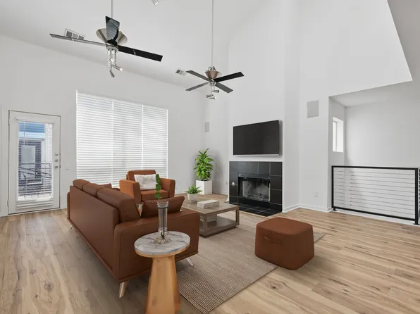 2200 N Peak St, Dallas, TX 75204