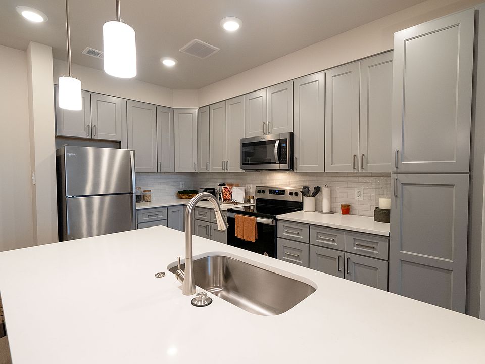 1st image of 138 Rosewick Corner Pl #Cdfdb5f1c