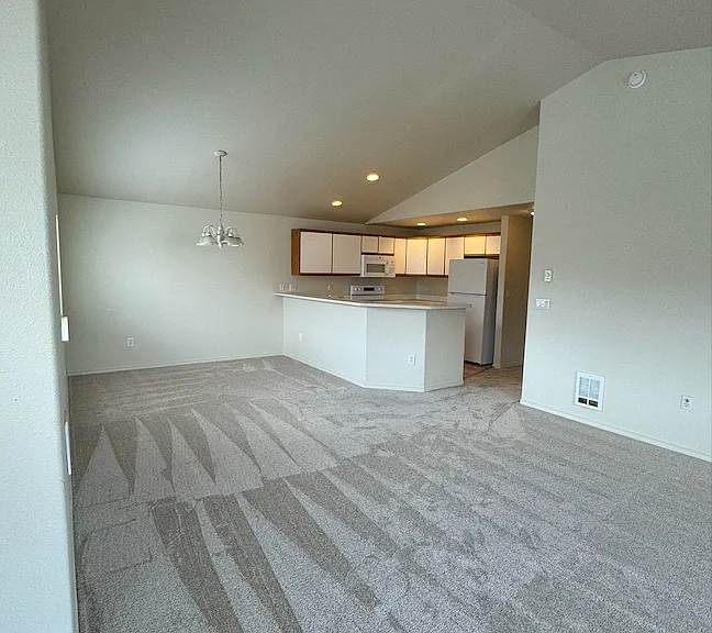 1997 SW Canyon Dr #1997 — Photo 7