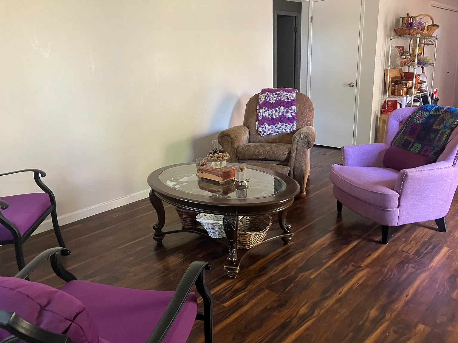2 bed, 897 sqft, $850 — Photo 2