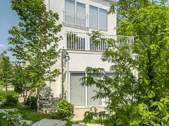 2nd image of 4475 15th St #2B