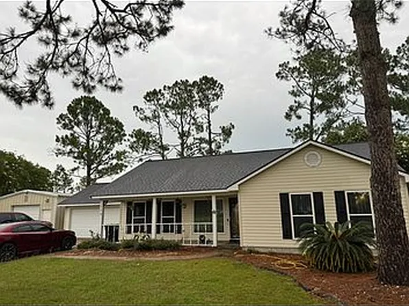 179 Forest Hills Dr, Douglas, GA 31535