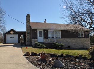 3116 230th Ave, Hopkinton, IA 52237