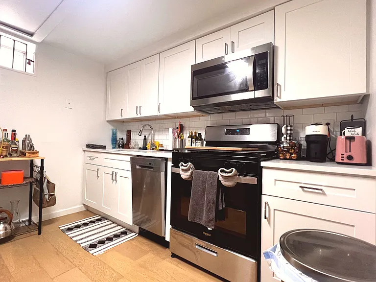 1126 Oneil St #B — Photo 8