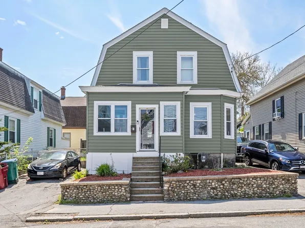 8 Dracut St, Lowell, MA 01854