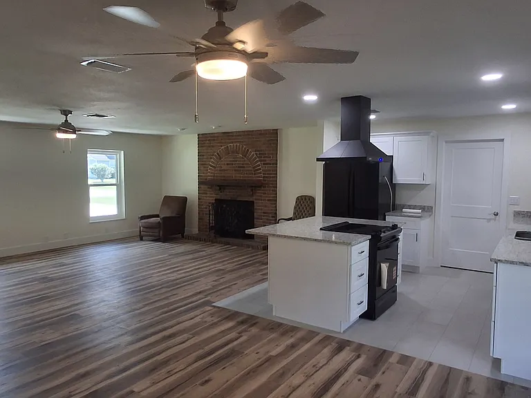 Open plan kitchen and great room