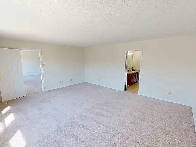 15312 Beam St — Photo 36