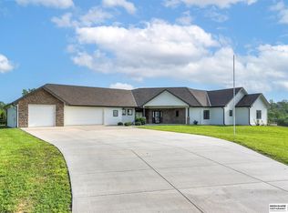 281 24th Ave, Union, NE 68455