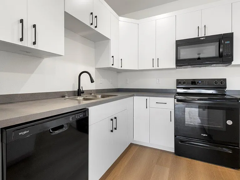 Archer Flats — Photo 16