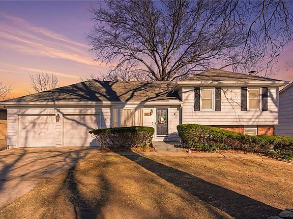 2nd image of 407 Glendale Rd