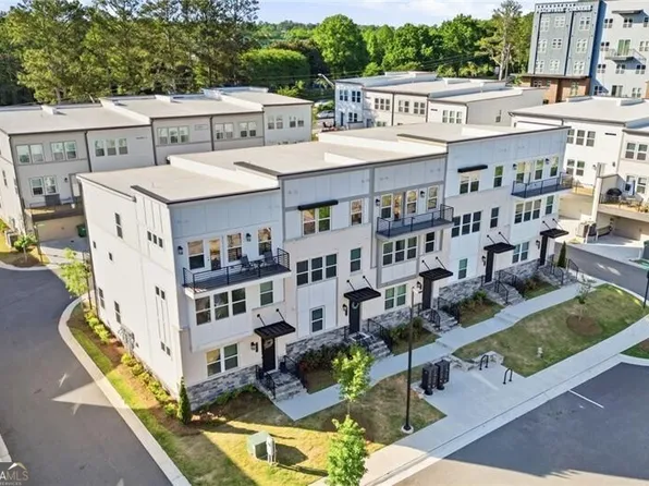 3370 Oak Harbor Dr, Peachtree Corners, GA 30092
