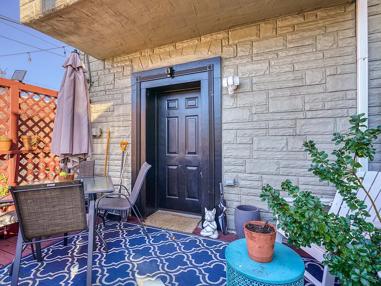 36 N Ellwood Ave — Photo 21