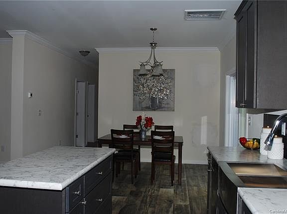 3rd image of 1045 Blue Spruce Dr