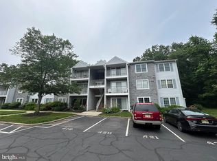 3 Hemlock Ct, Hamilton, NJ 08619