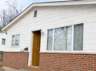 10360 Baron Dr, Saint Louis, MO 63136