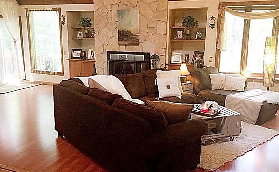 4th image of 18433 Woodland Meadows Dr