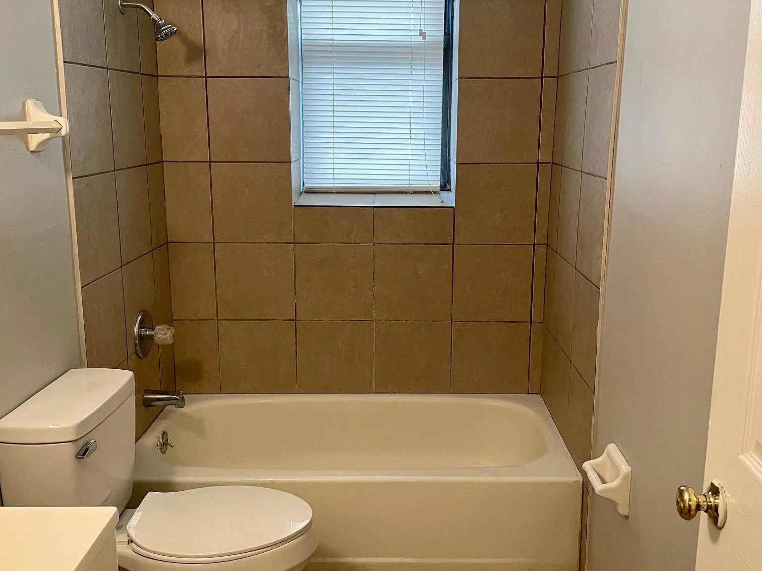 5843 Cabanne Ave — Photo 4