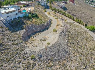 25 Apache Crest Dr, El Paso, TX 79902